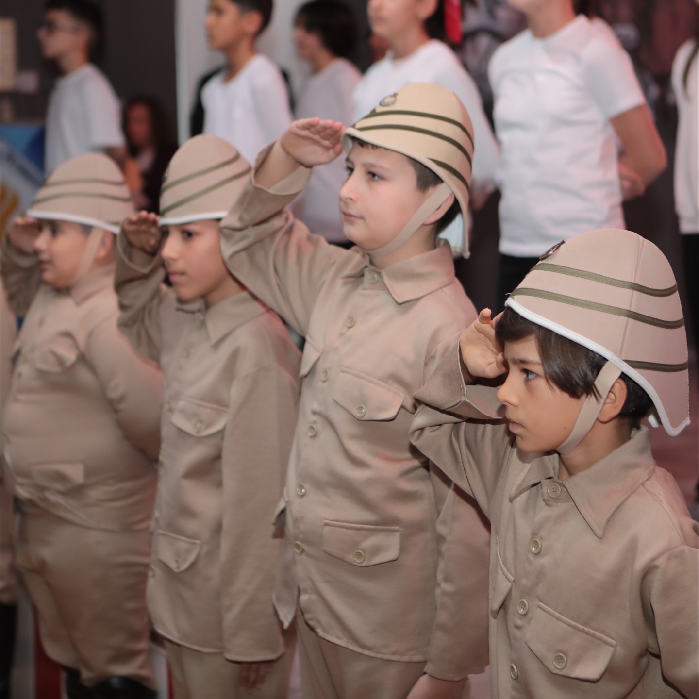 574241357 18172512043363573 3555196457753229512 N