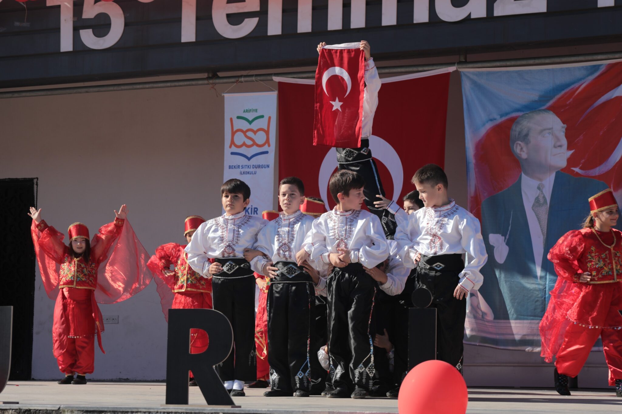 C02Ec02F 4B39 4988 8789 Aebadc7F3888 2048X1365