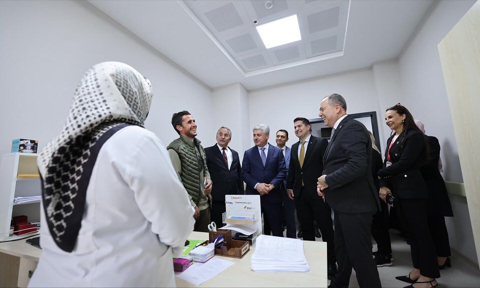 572111548 18083362232101434 4702004563460685031 N