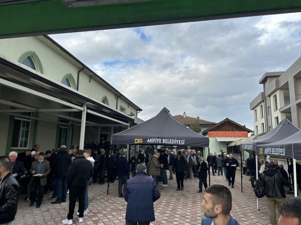 595865821 26182492851340087 1540621659103512586 N 1024X768