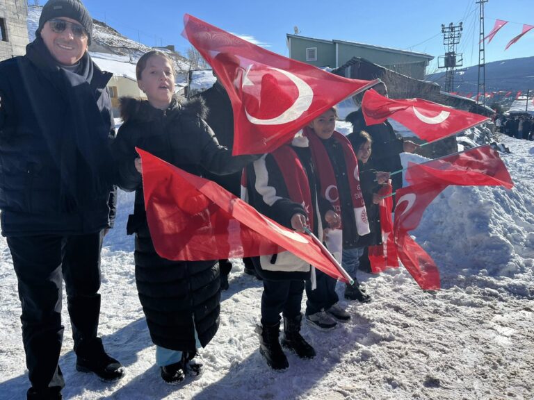 610964395 10236443303281562 3487217118142045635 N 768X576