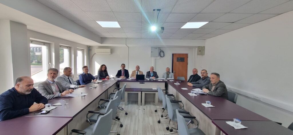 627241192 1482129713915256 4329895830765045282 N 1024X473