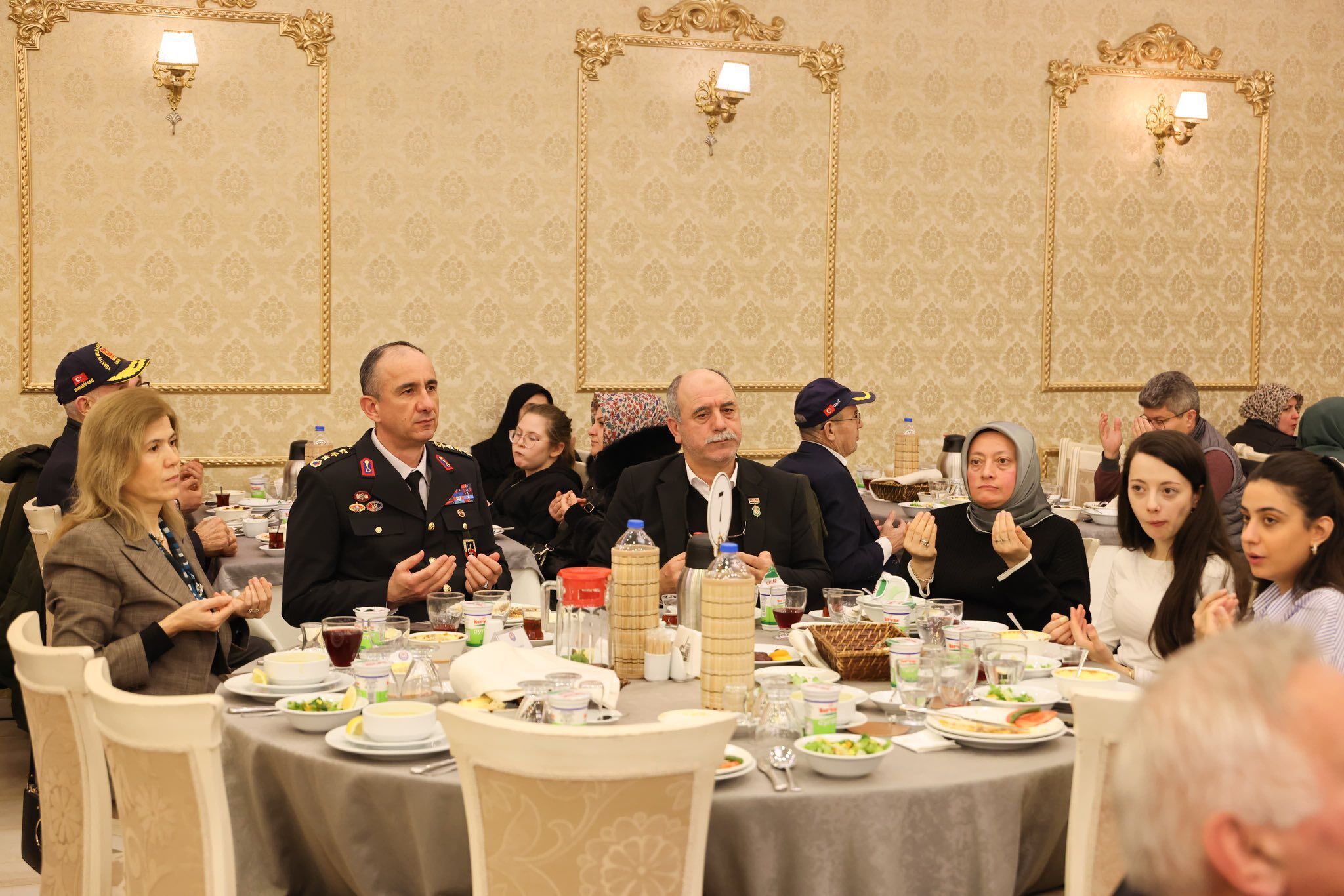 638750109 1224353593178627 5952655519326052349 N