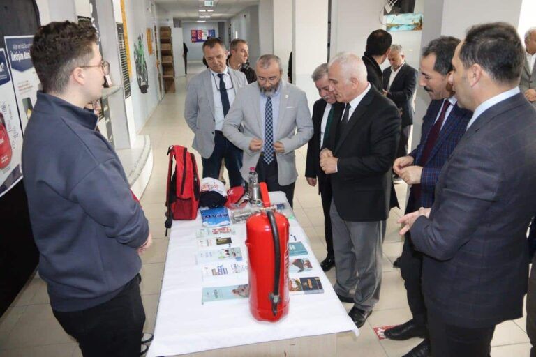 50C26907A489B54969Cb0224Cb836Efd 768X512