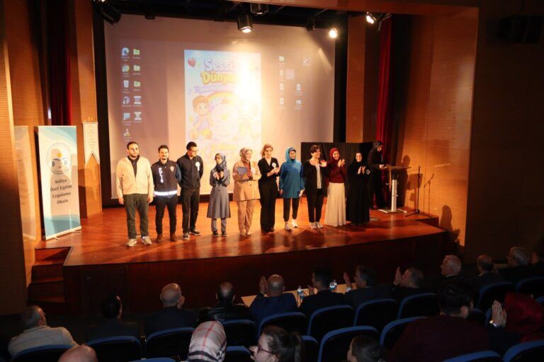 660279778 1534210075373886 125314122366874011 N 768X512