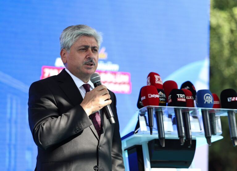 Sakarya Valisi Rahmi Dogan 768X555