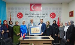AK Parti Arifiye Teşkilatından MHP İlçe Teşkilatına Ziyaret