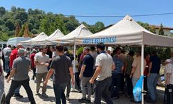 Ahmediye Mahallesinde Aşure ikramı