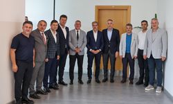 AK Partili belediye başkanları toplandı