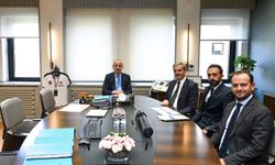 Başkan Alemdar bakanla görüşüp açıkladı! Sakarya'ya yeni çevre yolları geliyor