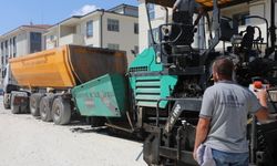 Arifiye Belediyesi Kibar Sokak'ta Asfalt Çalışmalarına Başladı