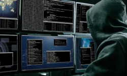 Sakarya merkezli siber operasyon! Sahte borsa uygulamasıyla vurgun yapanları böyle yakaladılar