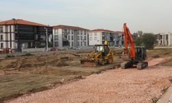 Arifiye Belediyesi Trafik Park Projesinde Kazı ve Dolgu Çalışmalarına Başladı