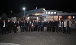 Başkan Karakullukçu, Arifiyeli Muhtarlarla iftarda buluştu