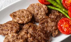 Arifiye'den bir işletme utanç listesinde! Dana ve kuzu eti diye yedirmişler