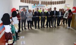 Dilimizin Zenginlikleri Projesi Yıl Sonu Sergisi ve Tiyatro Gösterisi Gerçekleştirildi