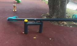 Çocukların Oyun Alanına Vandalizm: Açmalar Parkı'ndaki Oyun Gruplarına Zarar Verildi