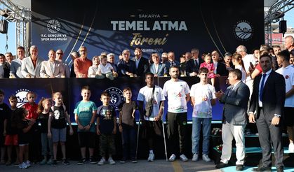Bakan Bak Uluslararası Projelerin müjdesini Arifiye’den verdi