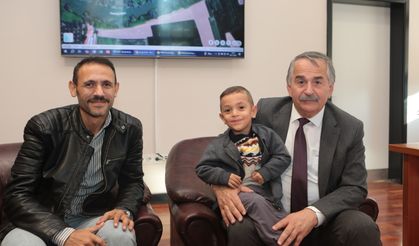 Başkan Karakullukçu'dan DMD Hastası Umut Kadir’e Destek Çağrısı