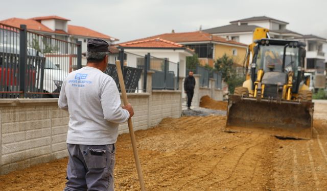 Okullar Bölgesinde Kaldırım Çalışması Devam ediyor!