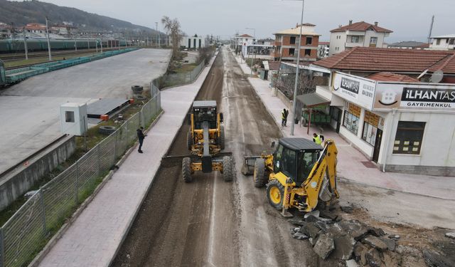 Zübeyde Hanım Caddesinde Asfalt Hazırlıkları Başladı