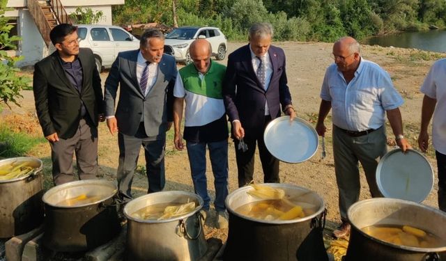 Karaçomaklar’da Geleneksel Mısır pişirme etkinliği gerçekleşti