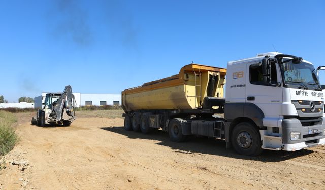 Hanlı Merkez Mahallesinde yeni imar yolları açılıyor