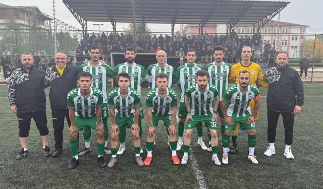 Arifiye Doğanspor liderlik koltuğunda!