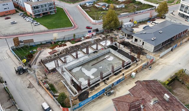 Arifiye yüzme havuzu ve gençlik merkezine kavuşuyor