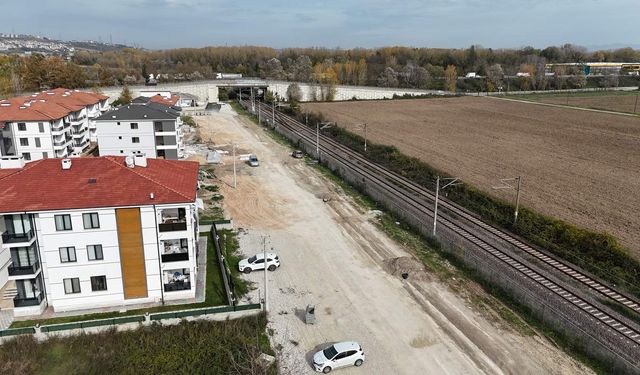 Arifiye Belediyesi Bilecik Caddesinde Çalışmalara Başladı