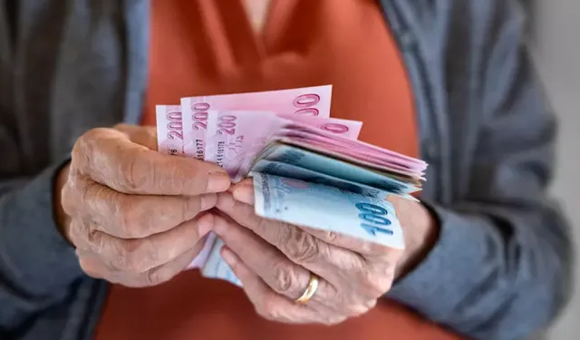 En düşük emekli maaşında son dakika gelişmesi! Maaş artırılıyor…
