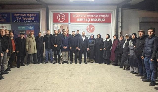 AK Parti Arifiye'den MHP Arifiye İlçe Teşkilatına ziyaret
