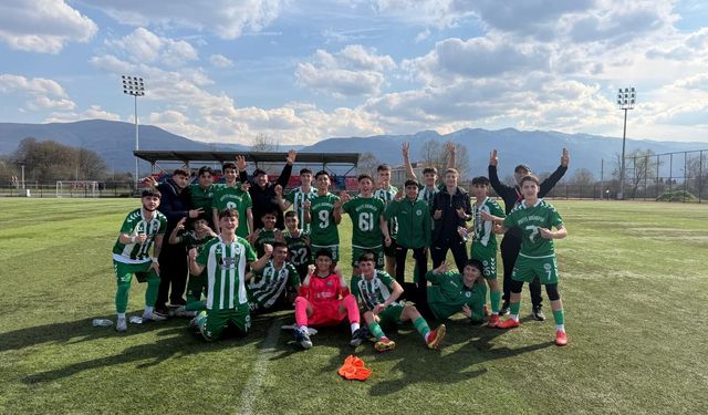 Arifiye Doğanspor Türkiye Şampiyonası’nda Finale Yükseldi