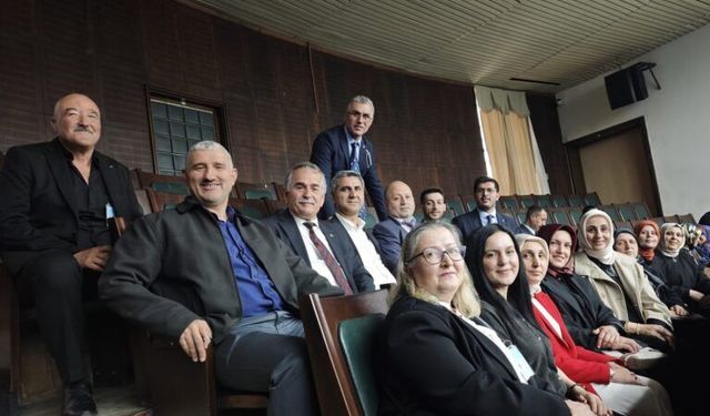 Başkan Karakullukçu ve AK Parti Arifiye Teşkilatı TBMM Grup Toplantısında