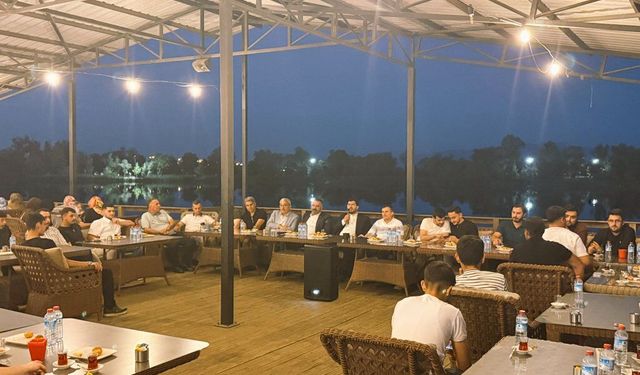 AK Parti Arifiye Gençlik Kolları “Arifiye’de Bir Yaz Akşamı” Programında Buluştu