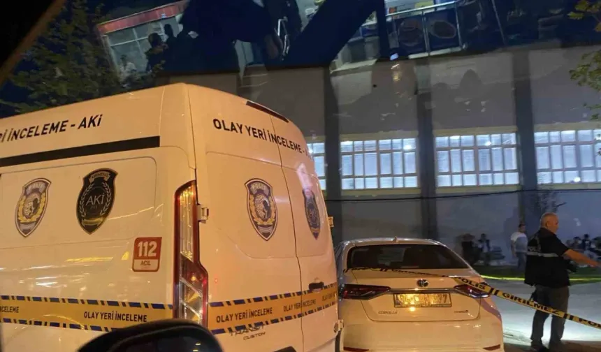 Arifiye’de Çocuk Kavgasında Kan Aktı