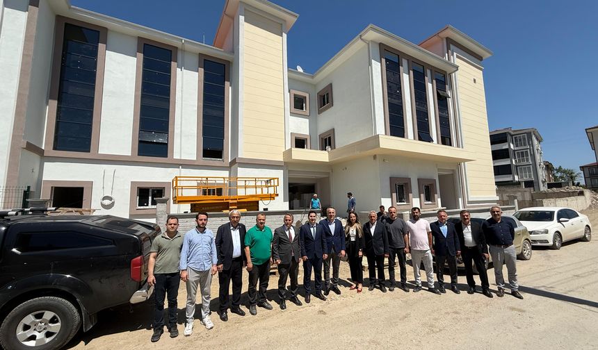 Arifiye Aile Sağlığı Merkezi’ndeki Çalışmaları Yerinde İncelediler