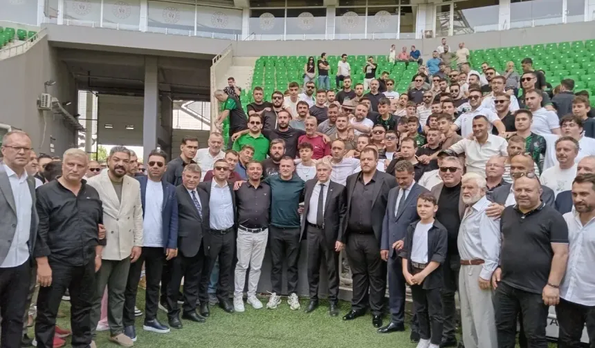 Sakaryaspor'un 46'ncı başkanı Muhammet Kıratlı oldu
