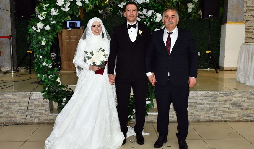 Altundaş ve Akbaş Ailelerinin Mutlu Günü