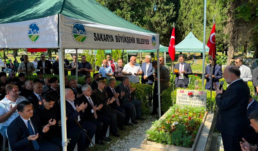 Kahraman şehide vefa! Serdar Gökbayrak mezarı başında anıldı