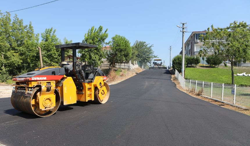 Arifiye Belediyesi Asfalt Mesaisi Devam Ediyor