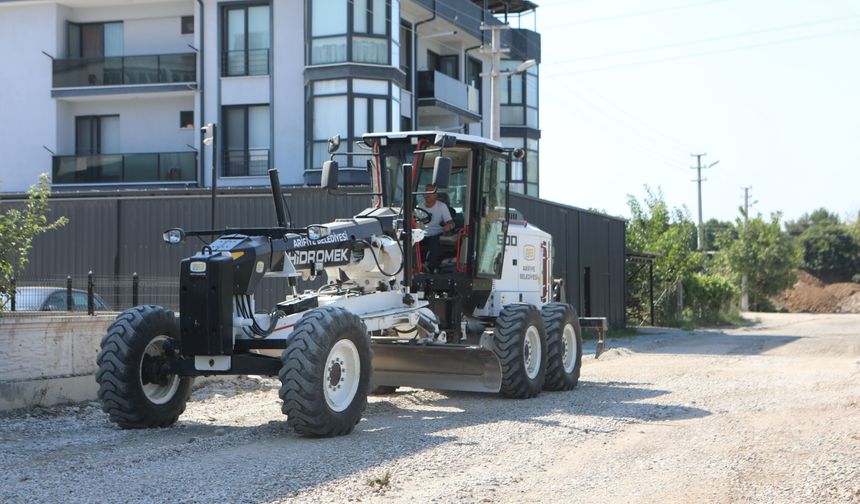 Nevgül Sokak’ta Asfalt Hazırlıkları Başladı