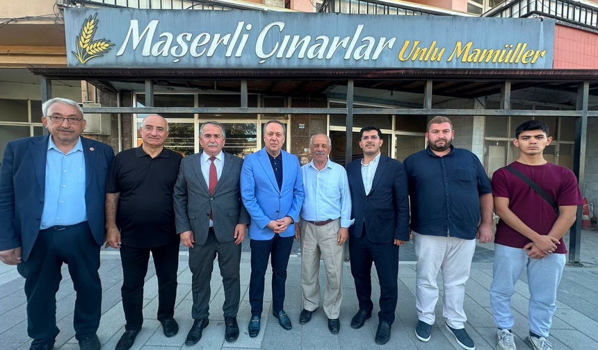 AK Parti Milletvekili Murat Kaya’dan Arifiye’de Esnaf Ziyareti