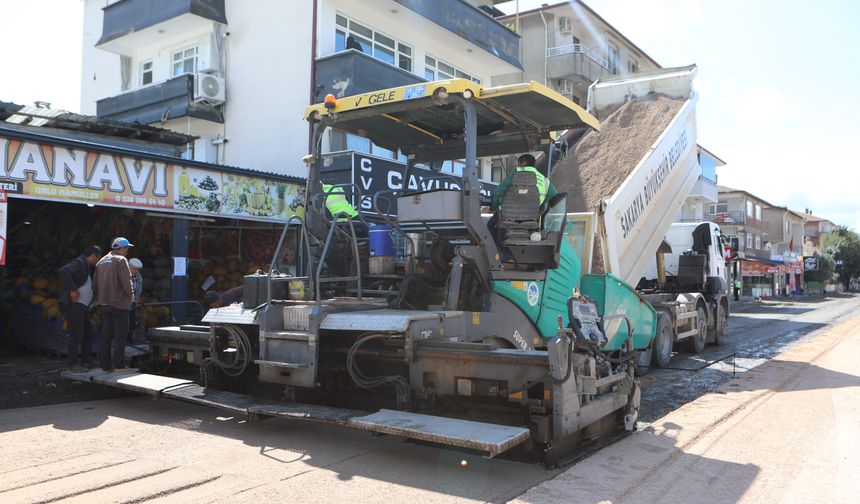 Atatürk Caddesi’nde Üstyapı Çalışmaları Hız Kazandı